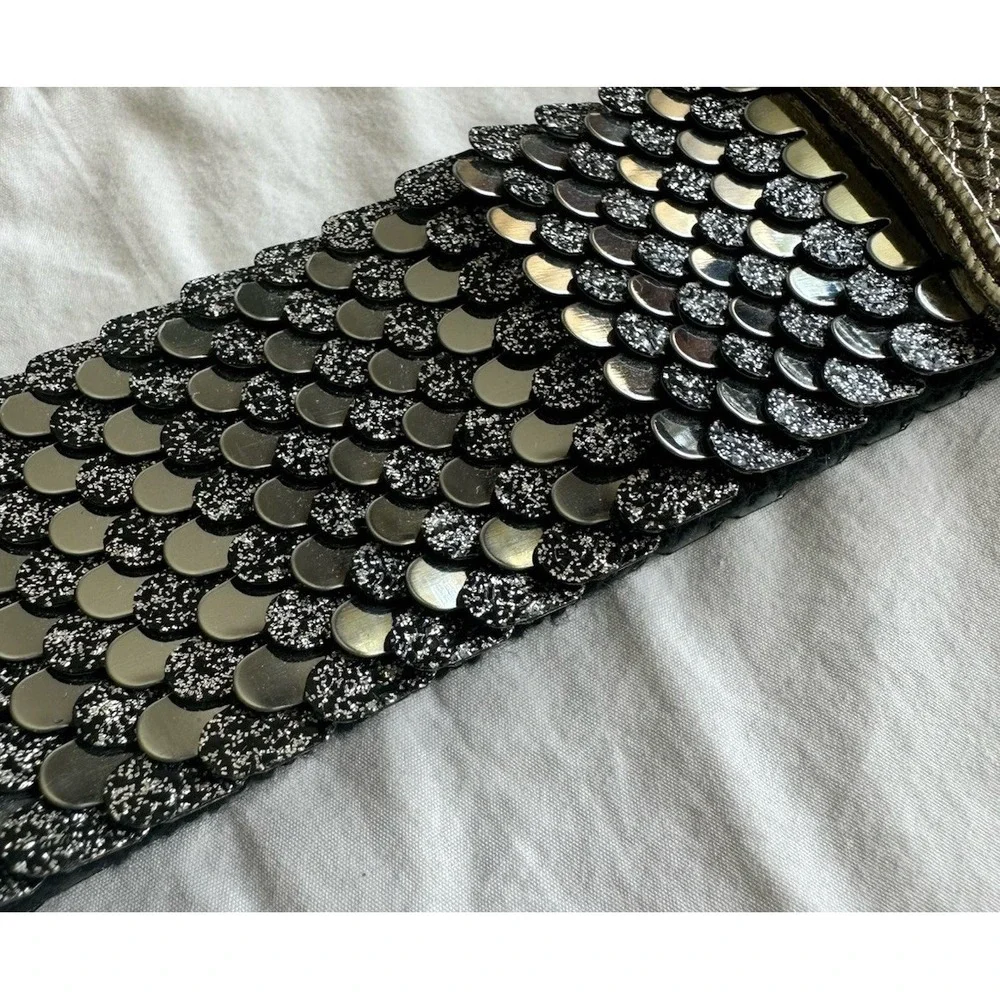 Vintage Metal Big Silver Tone Buckle Stretch Dress Blue Belt Scales Flower